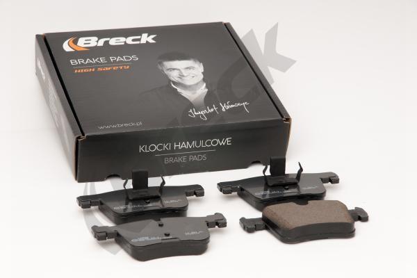 BMW X3 xDrive 20 i Front Brake Pads - main image