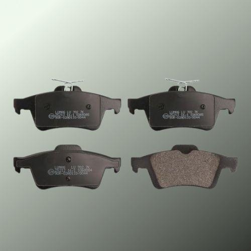 VOLVO C70 II Convertible T5 Rear Brake Pads - main image