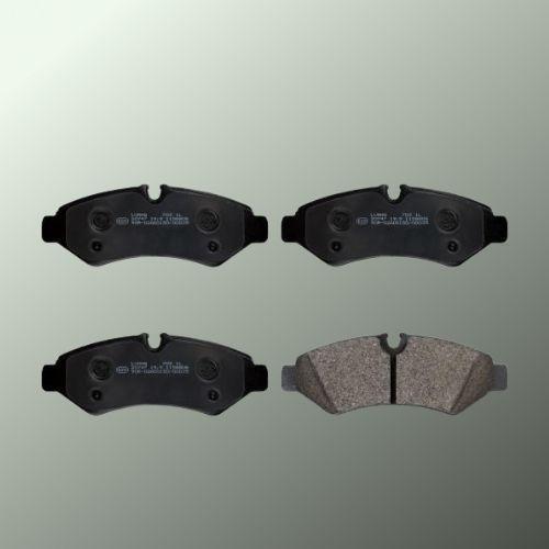 Mercedes-Benz Sprinter 3-t Furgon 211 CDI Rear Brake Pads - main image