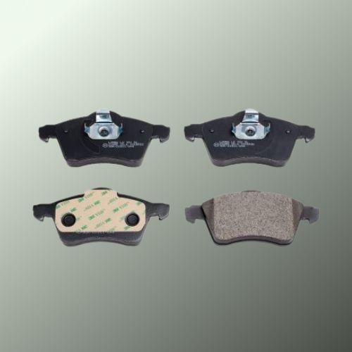 Volkswagen Transporter / Caravelle Mk IV Bus 2.8 VR 6 Front Brake Pads - main image
