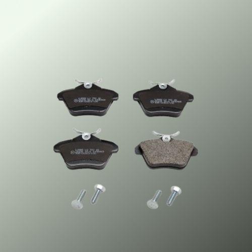 Toyota RAV 4 2.0 Front Brake Pads - main image