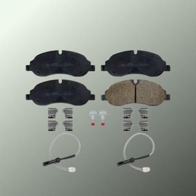 Ford Transit V363 Bus 2.2 TDCi RWD Front Brake Pads - thumbnail image 1