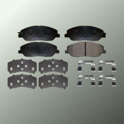 Suzuki Grand Vitara II 1.9 DDiS AWD  Front Brake Pads
